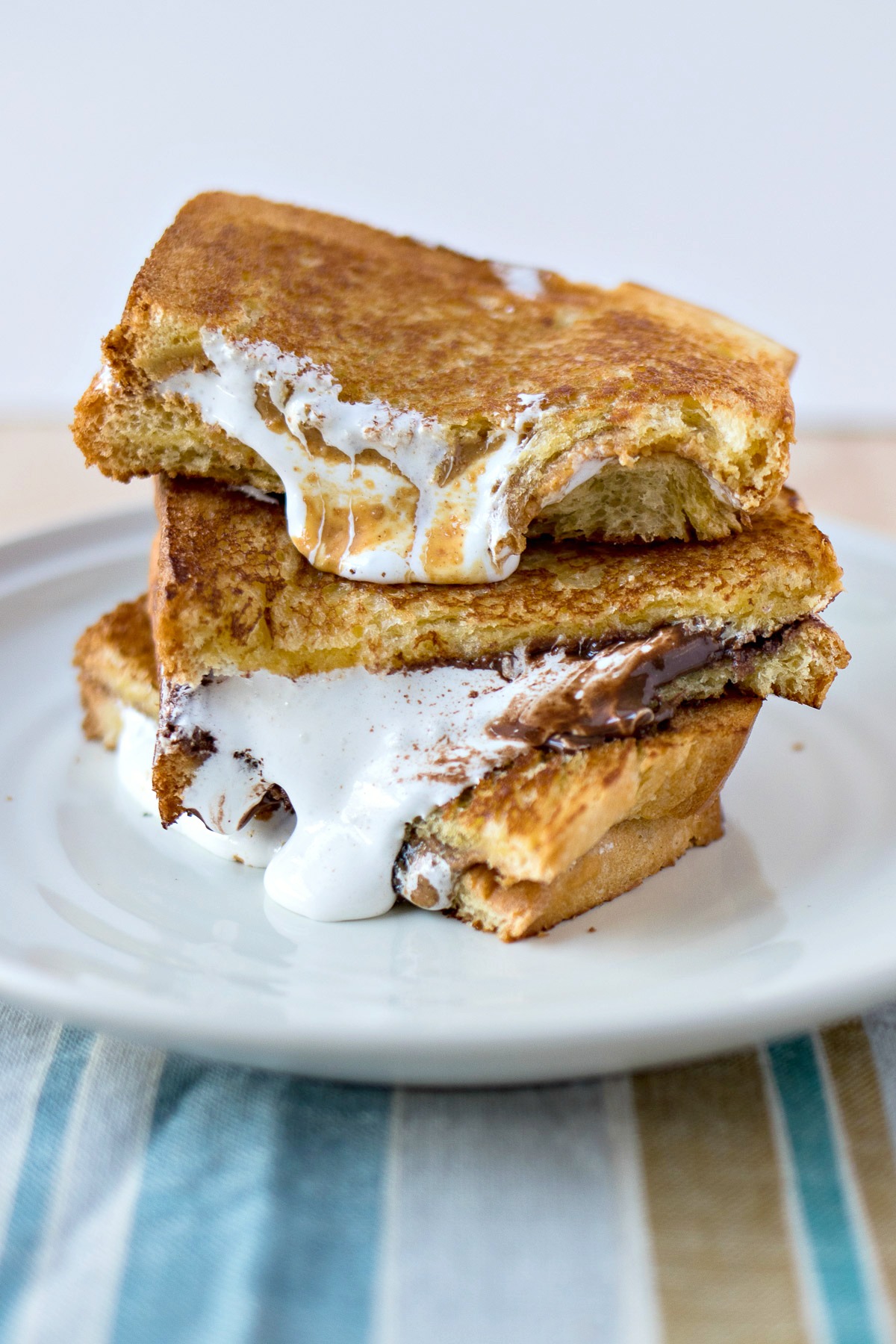 Peanut Butter Marshmallow Fluff: The Ultimate Comfort Food Treat