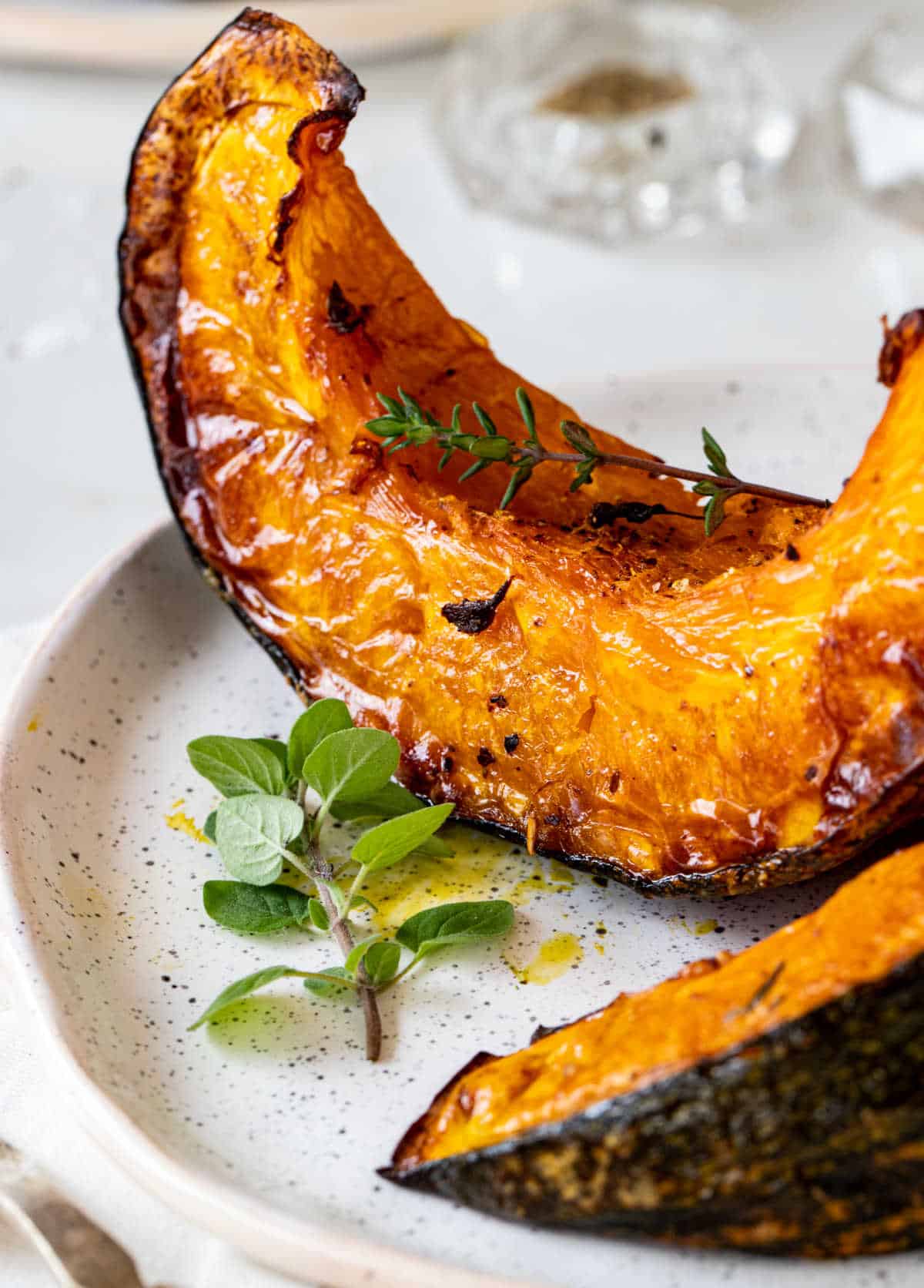 How to Prepare Pumpkin Vegetables in a Bowl: Oven-Baked