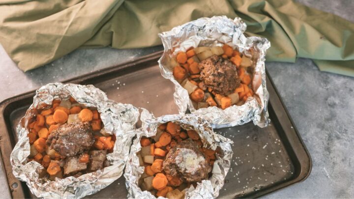 Campfire Carrots Cooked in Aluminum Foil: Quick Meal Prep Guide