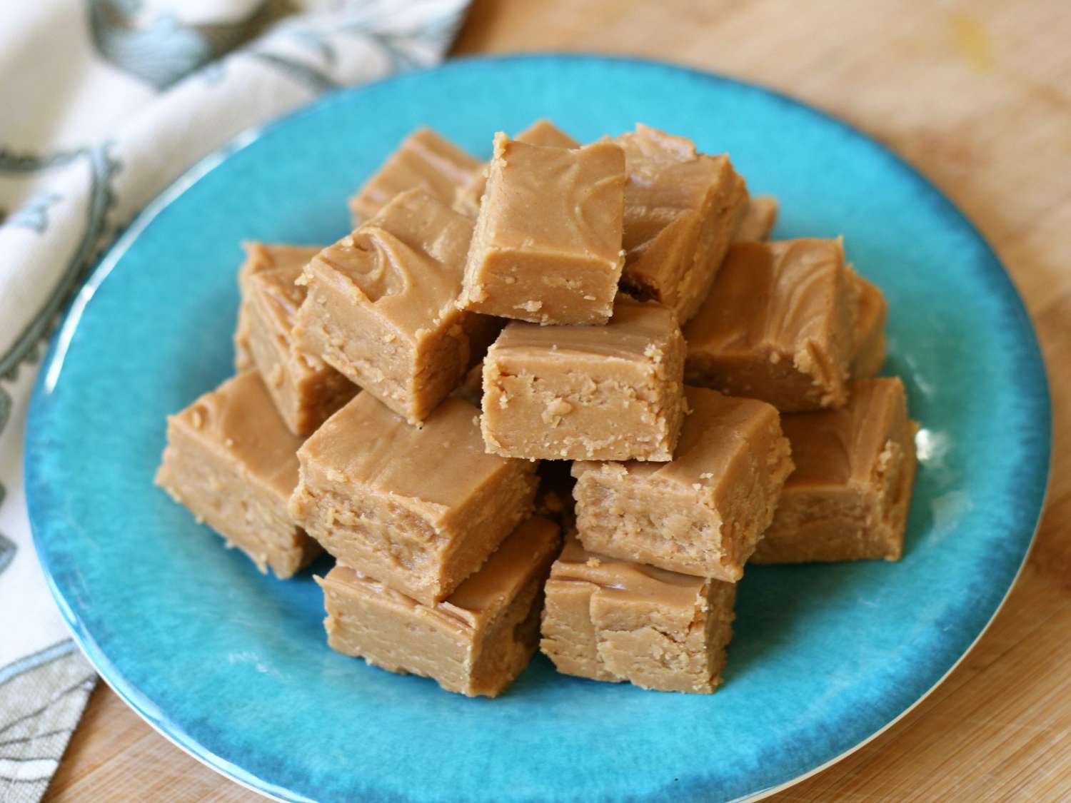 How to Make Peanut Butter Fudge Frosting at Home?