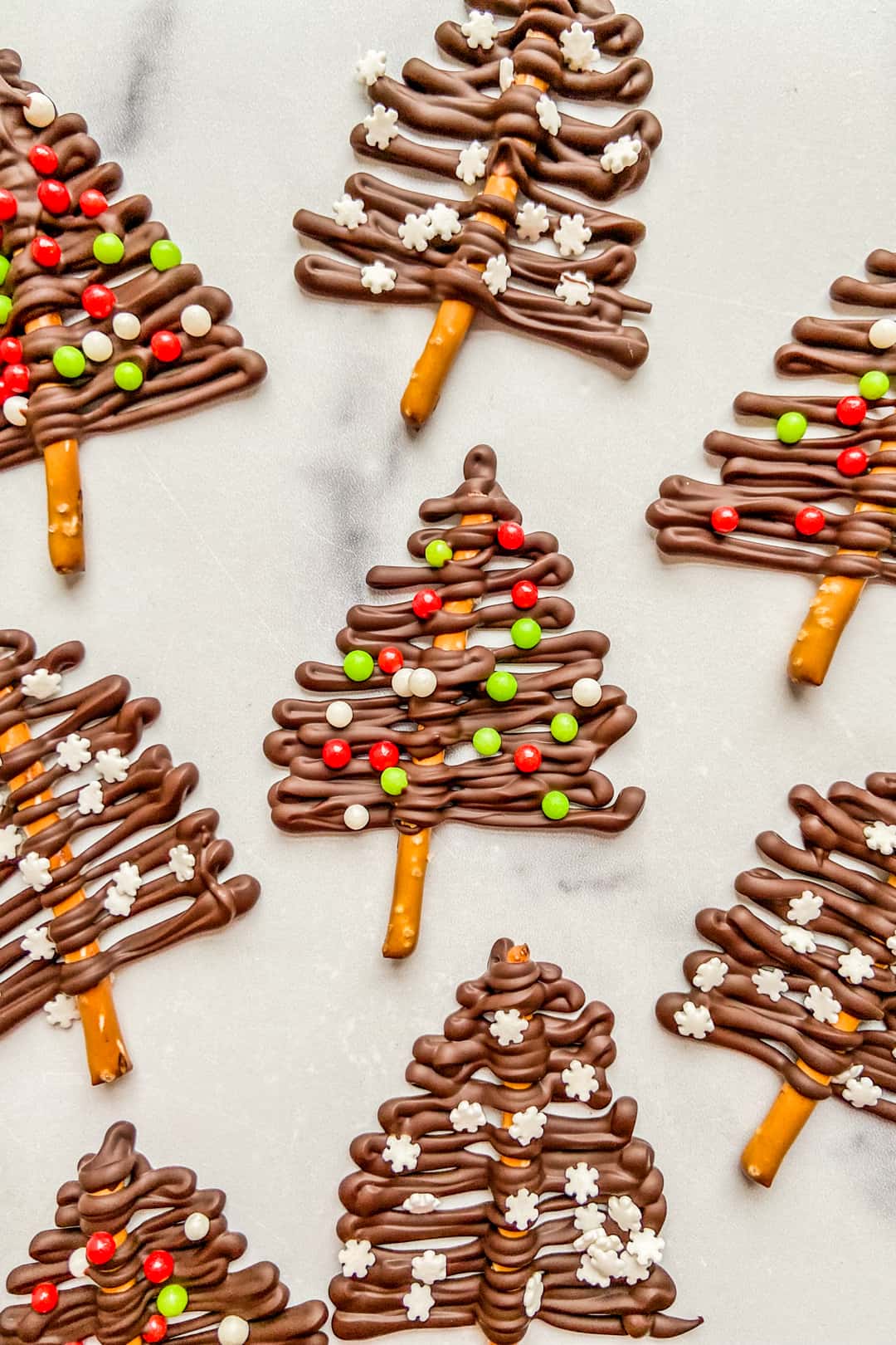 Yummy Chocolate Christmas Tree: A Delicious Holiday Treat for Everyone