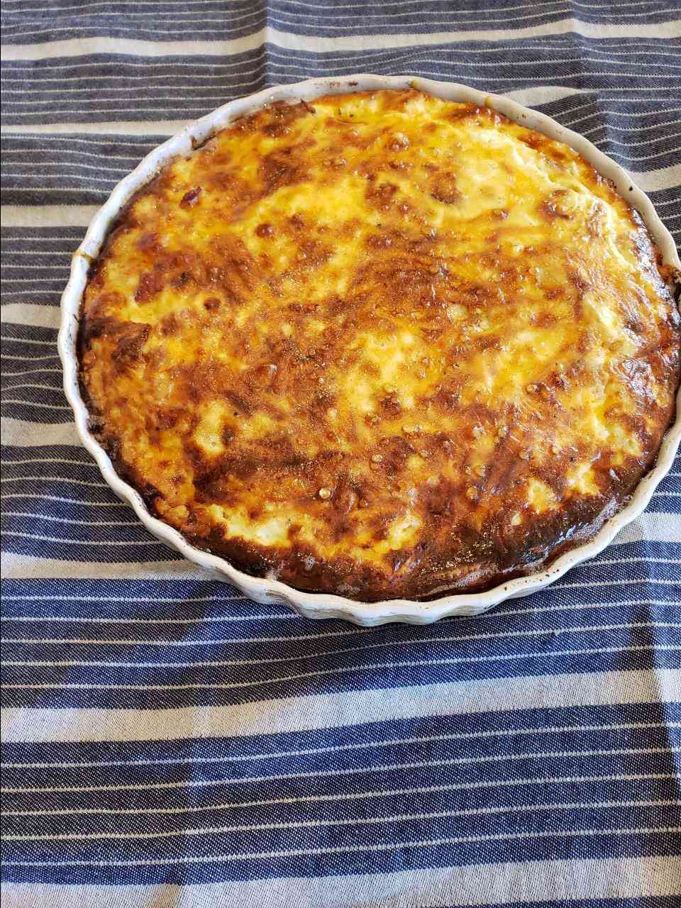 Bacon Cheddar Apple Quiche: The Ultimate Comfort Food Recipe