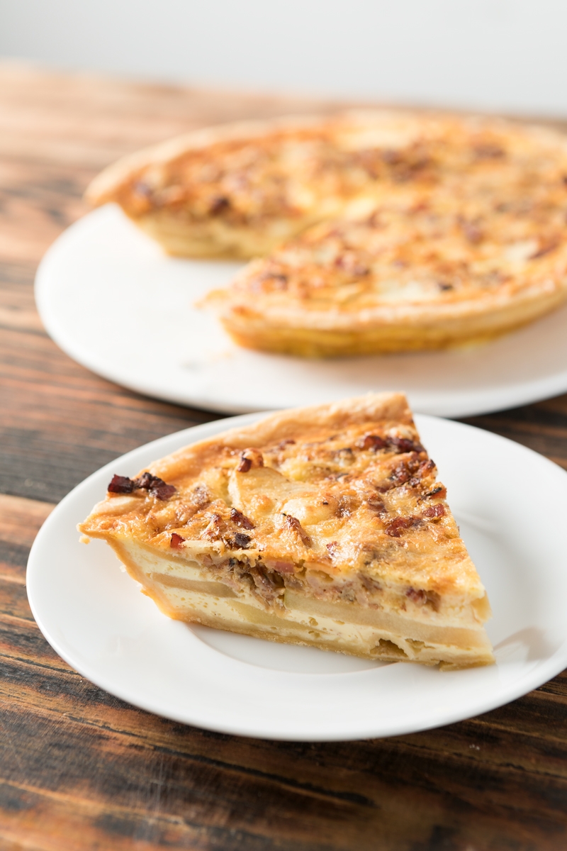 Bacon Cheddar Apple Quiche: The Ultimate Comfort Food Recipe