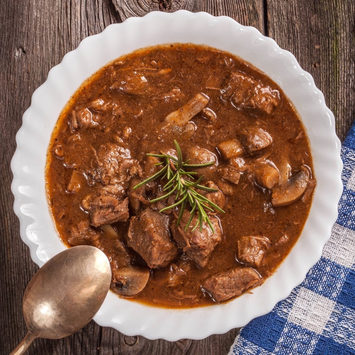 Cooking with Veal Stew Meat: Tips for a Perfect Stew (From Browning to Simmering)