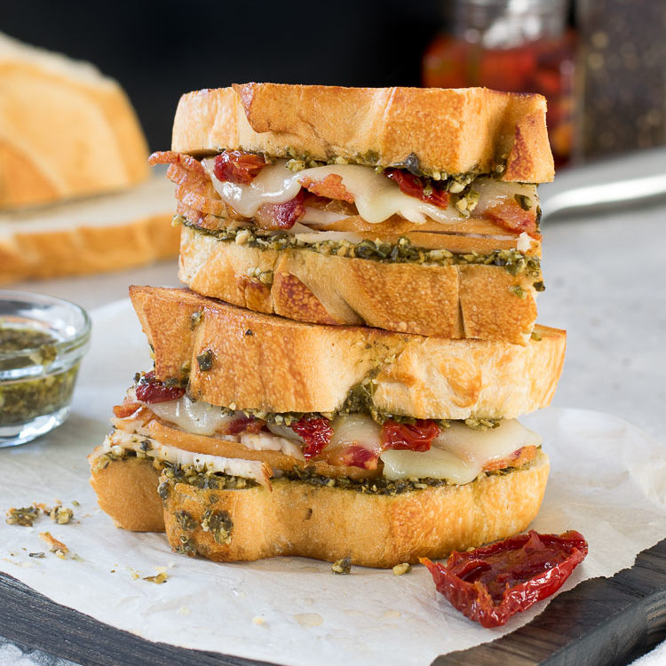 Delicious Turkey, Pesto & Swiss Sandwich: Ultimate Savory Meal