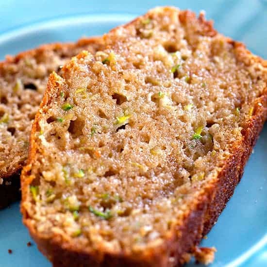 How to Make Zucchini Applesauce Bread: A Simple Recipe