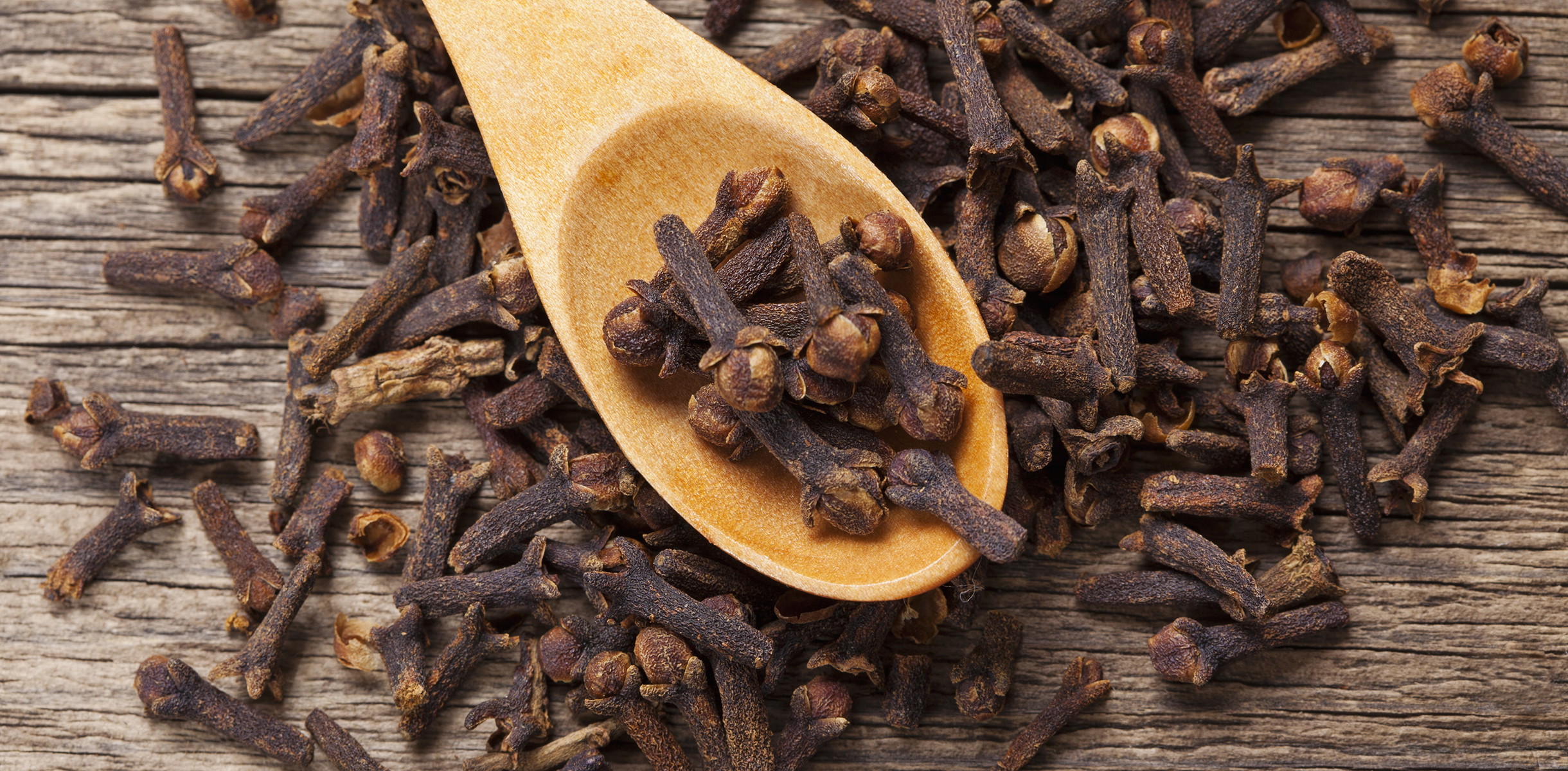 Ground Cloves Spice: The Ultimate Guide to Its Taste, Uses and Much More!